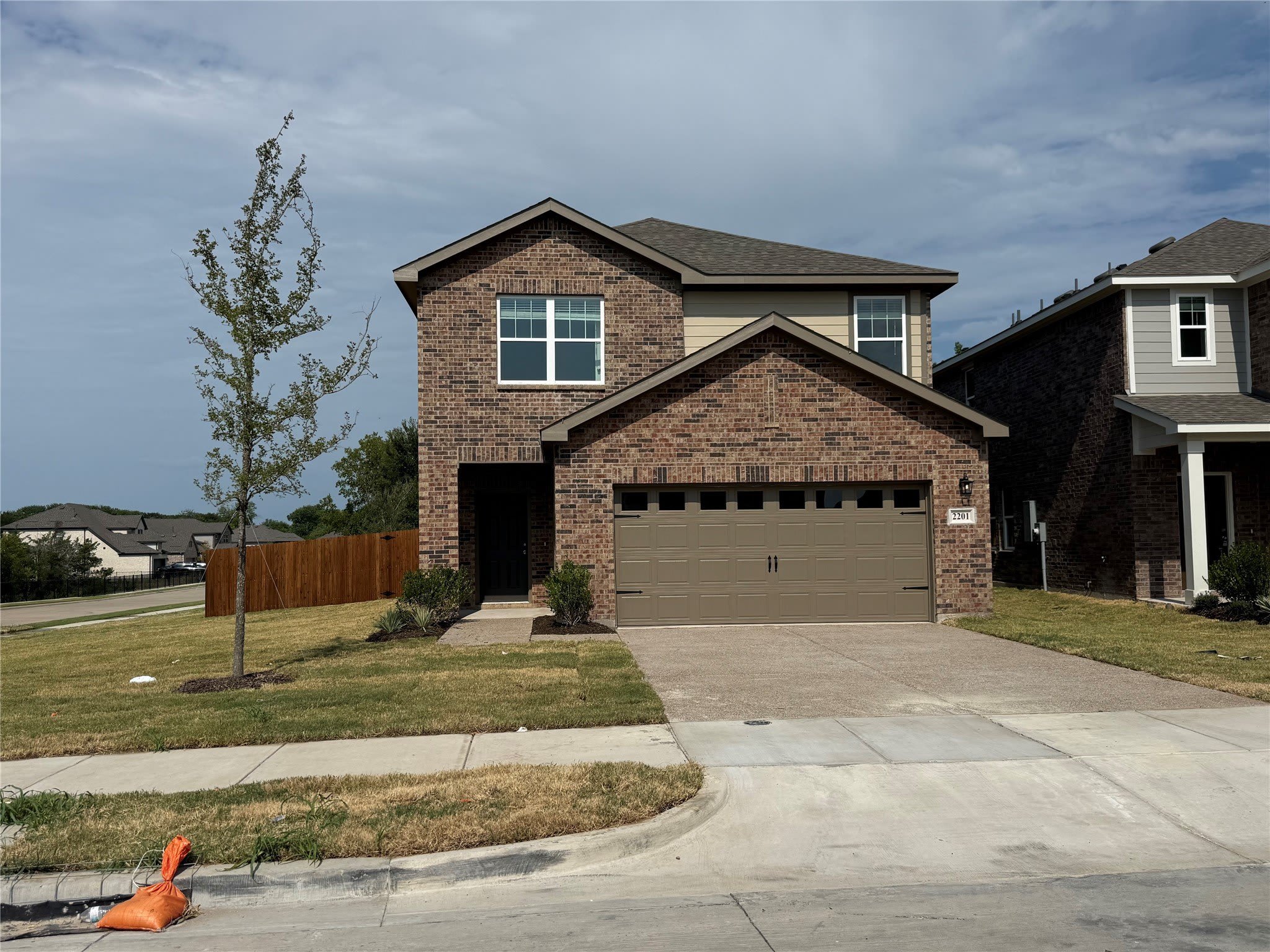 2201 Burnwood Street – photo 1
