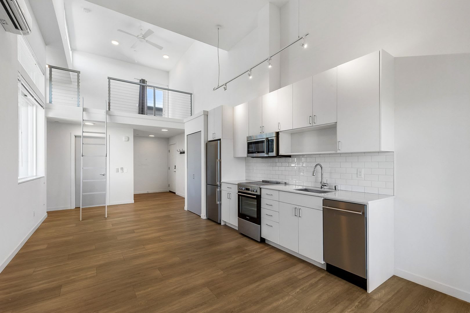 Maude Lofts – photo 1