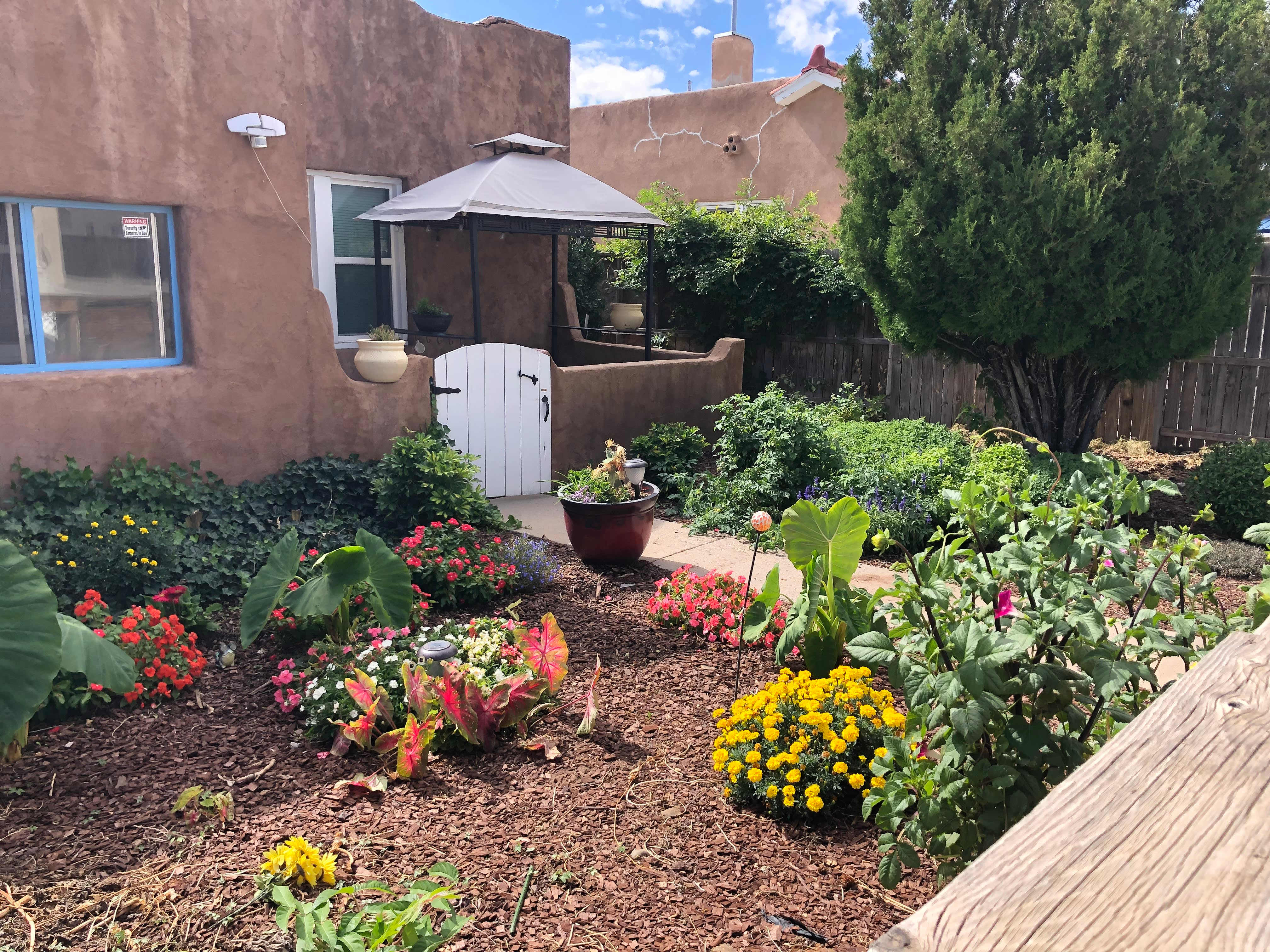 516 Granite Nw – photo 1