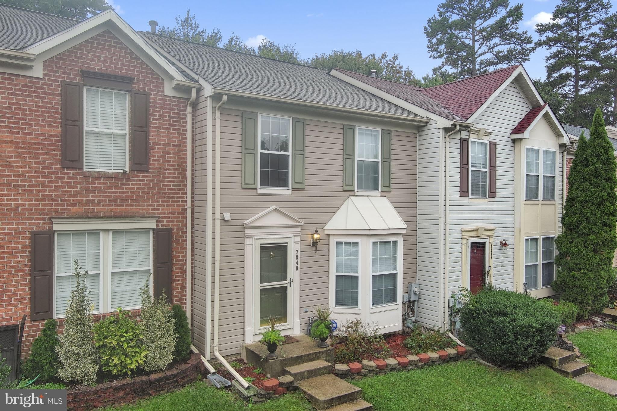 7840 FOXFARM Lane – photo 1