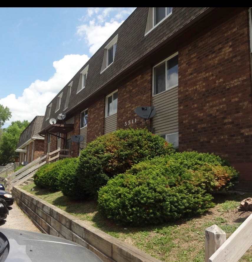 5511 34th Ave – photo 1 of 5