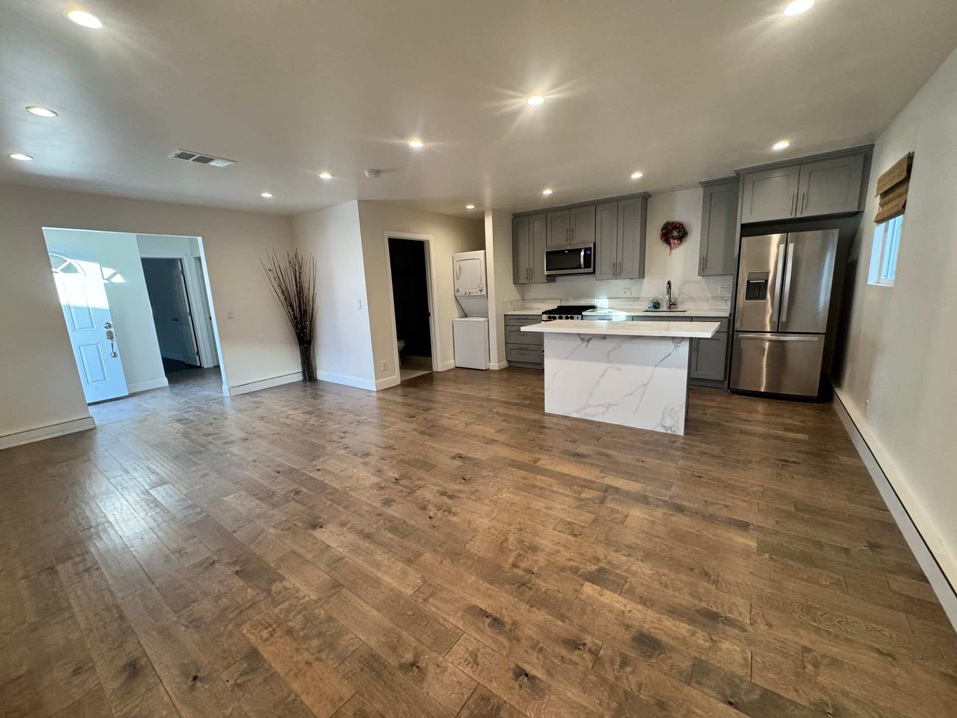 Newly 2 bedrooms 2 bath home – photo 1