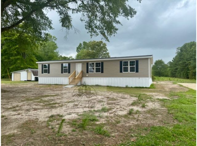 73 Maple Tree Lane – photo 1