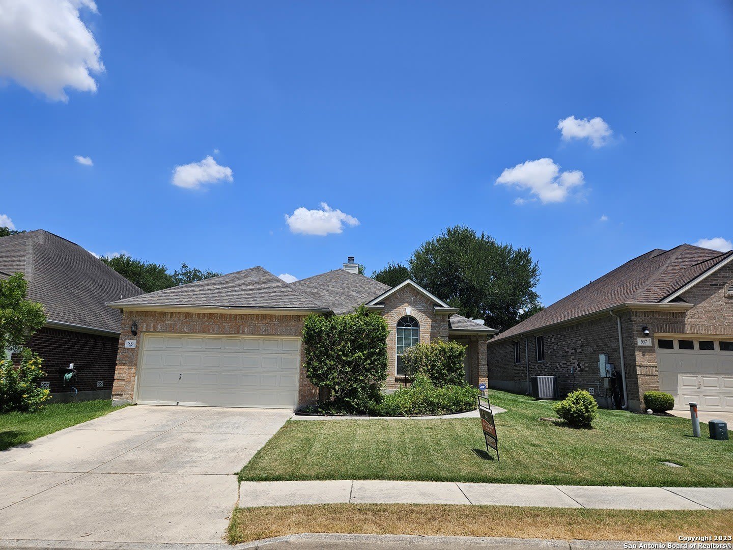 533 THOREAU TRL – photo 1