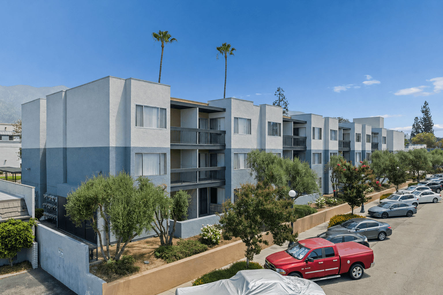Oak Park – photo 1 of 25