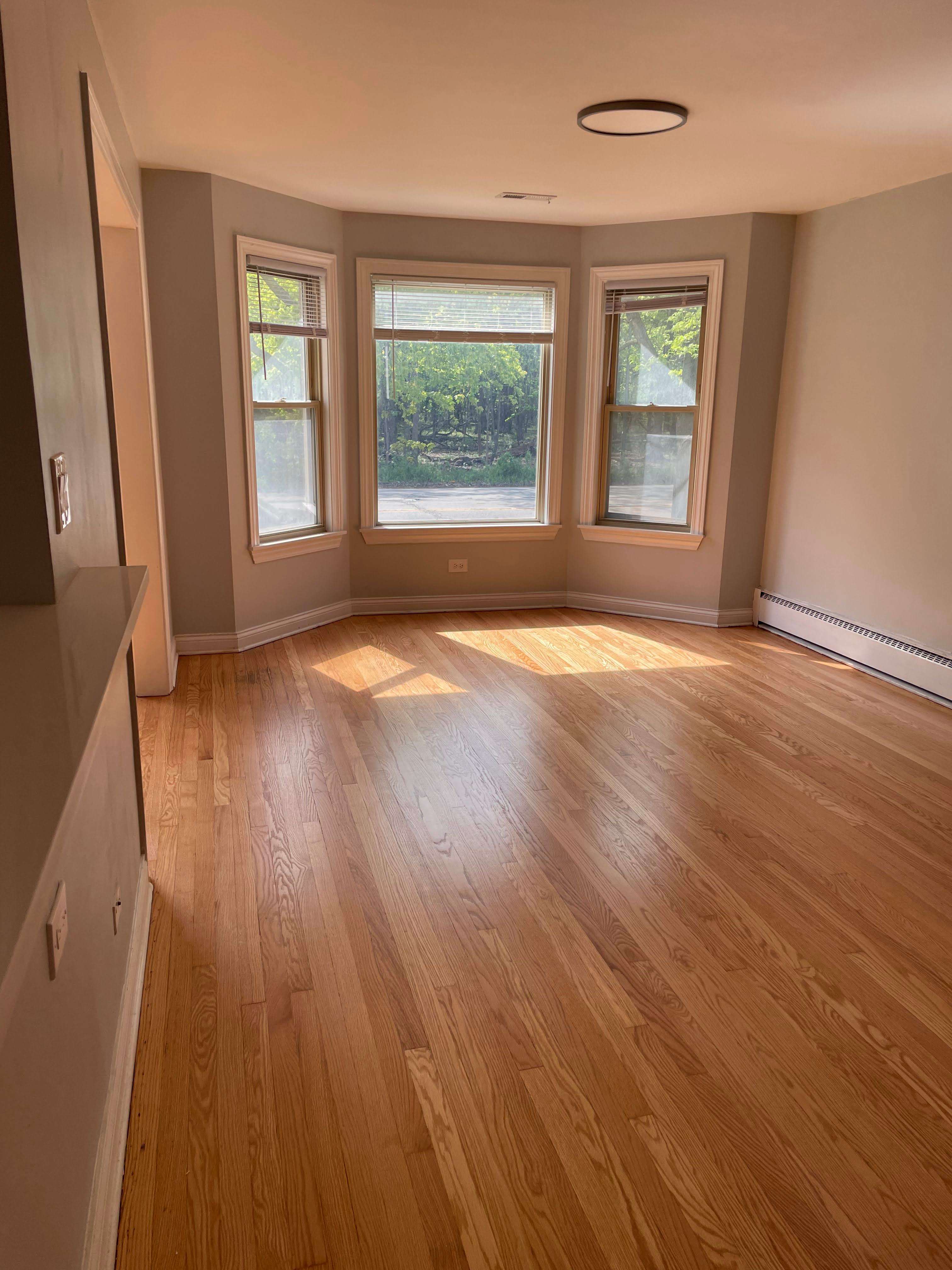 5839 North Cicero Avenue – photo 1