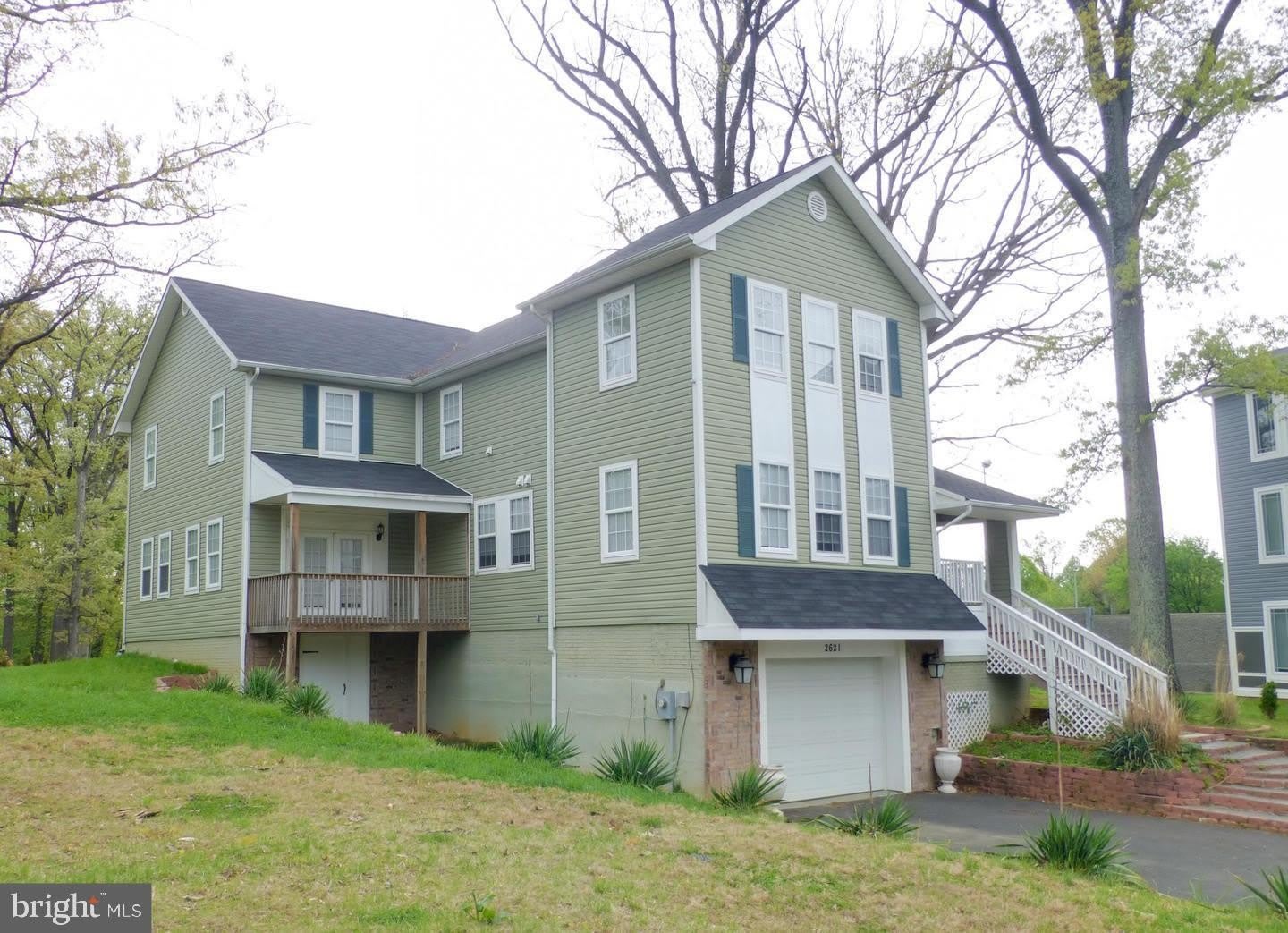 2621 STENHOUSE Place – photo 1 of 40
