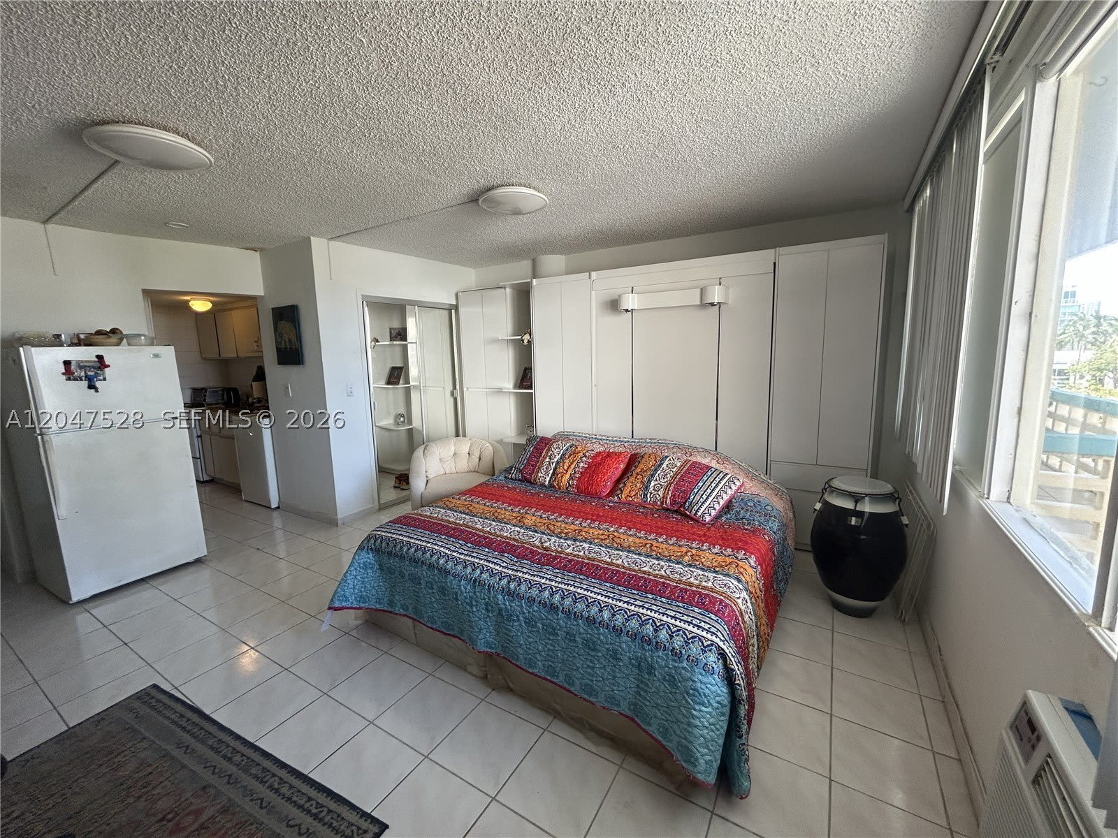 6484 Indian Creek Dr – photo 1