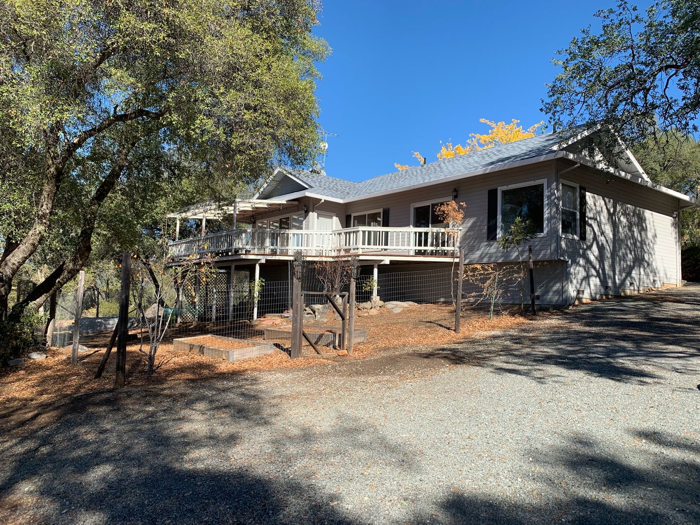 Beautiful Home Located In Lambert Lake Estates – photo 1 of 10