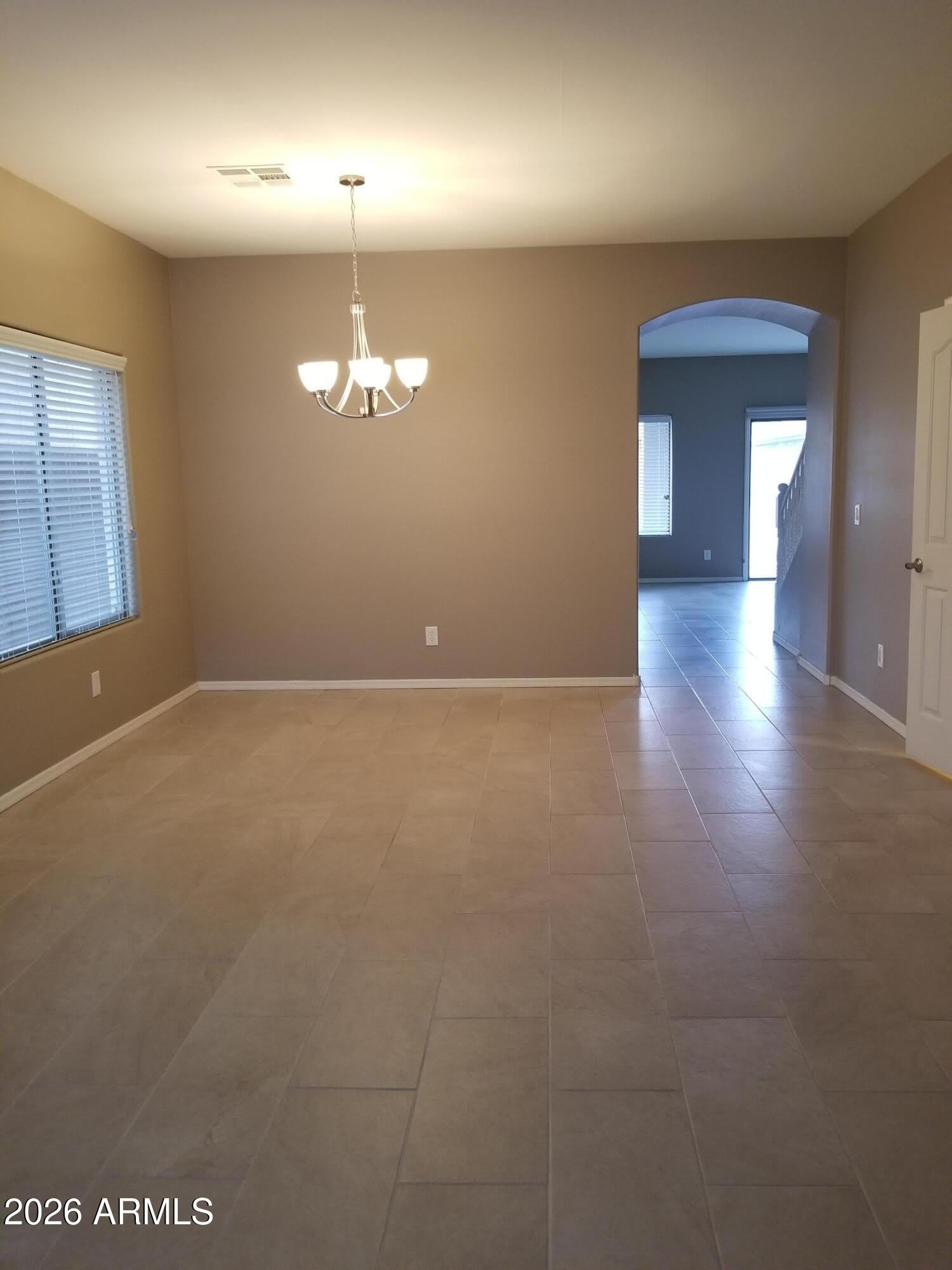 36554 W Alhambra Street – photo 1