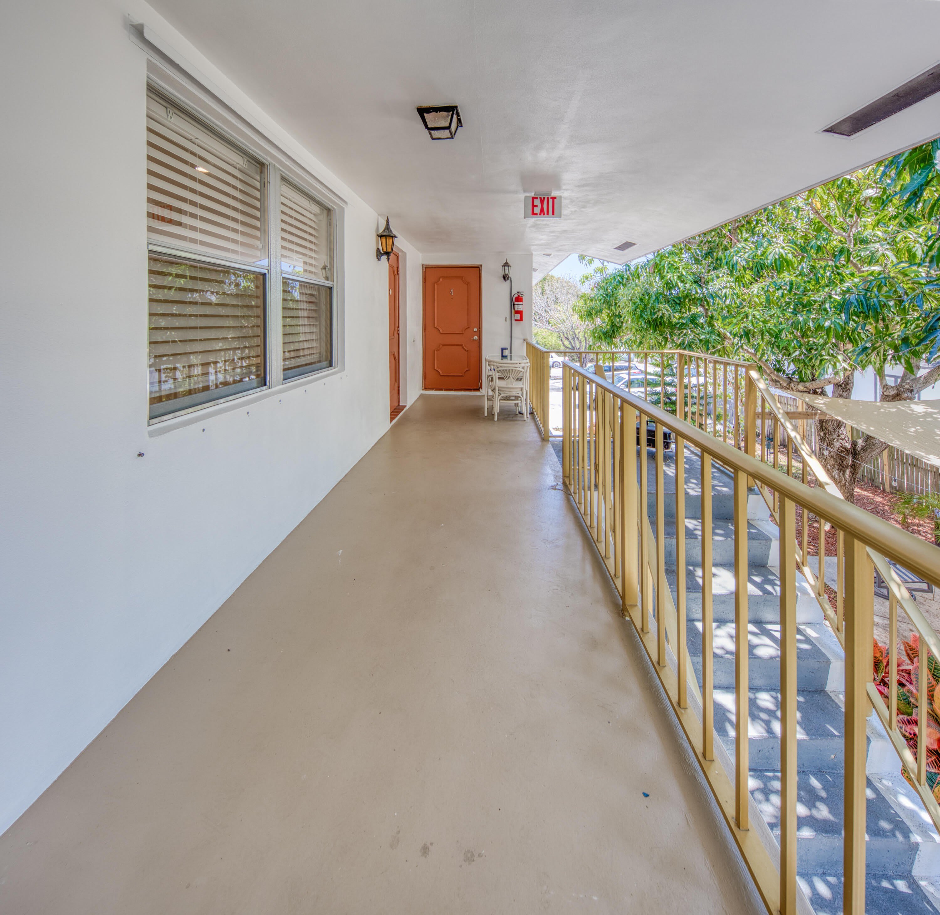 411 S M Street – photo 1