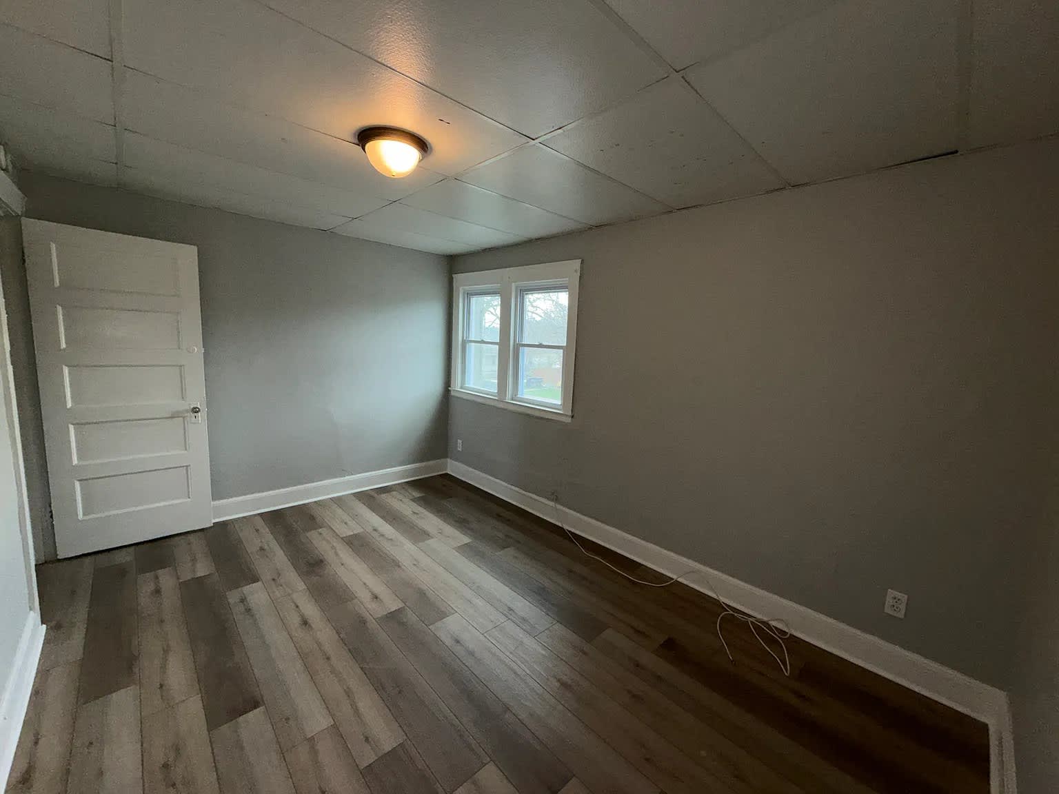 477 23Rd Street 3 – photo 1 of 8