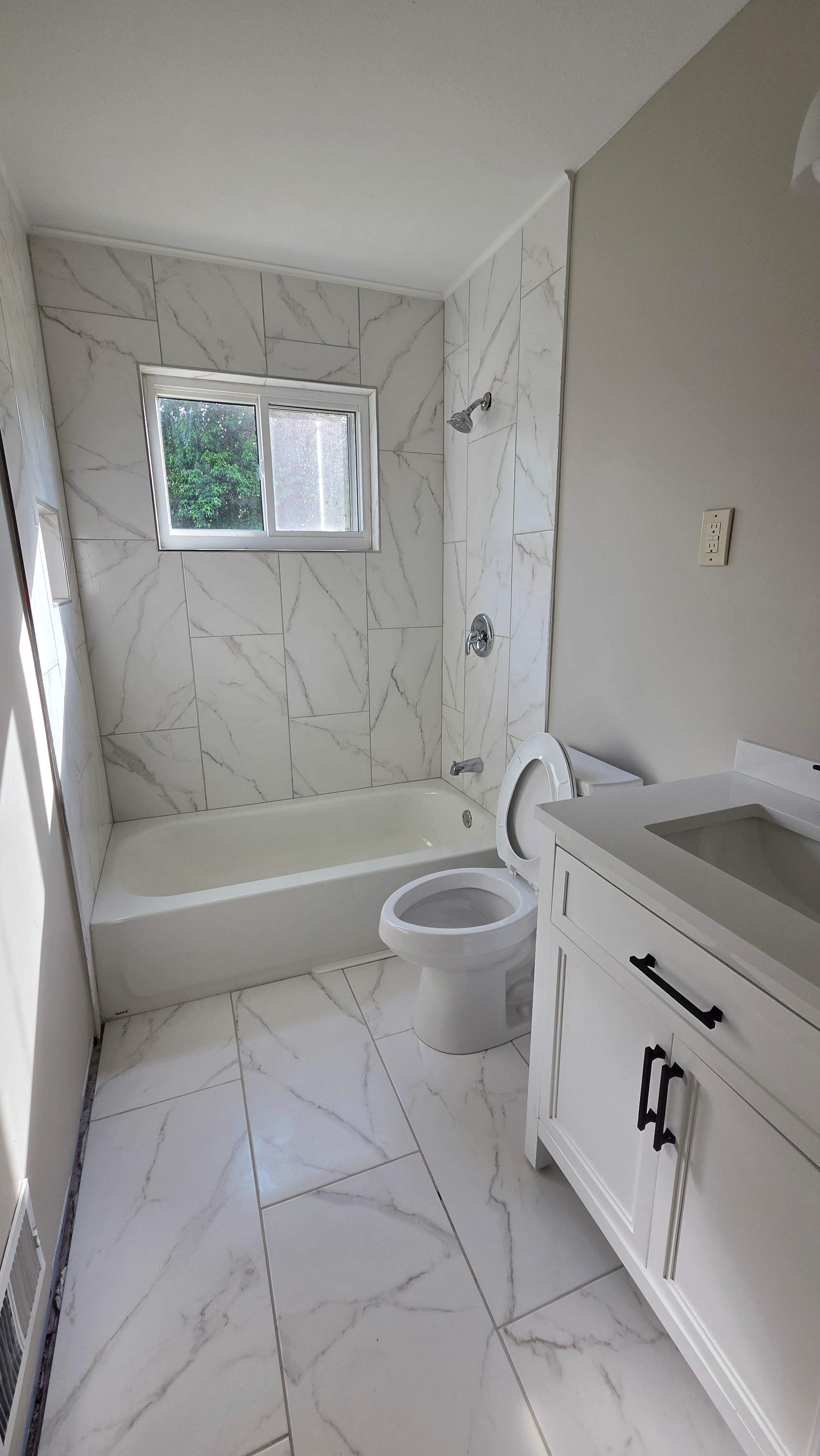 2201 Pine Rd Sw – photo 1 of 7