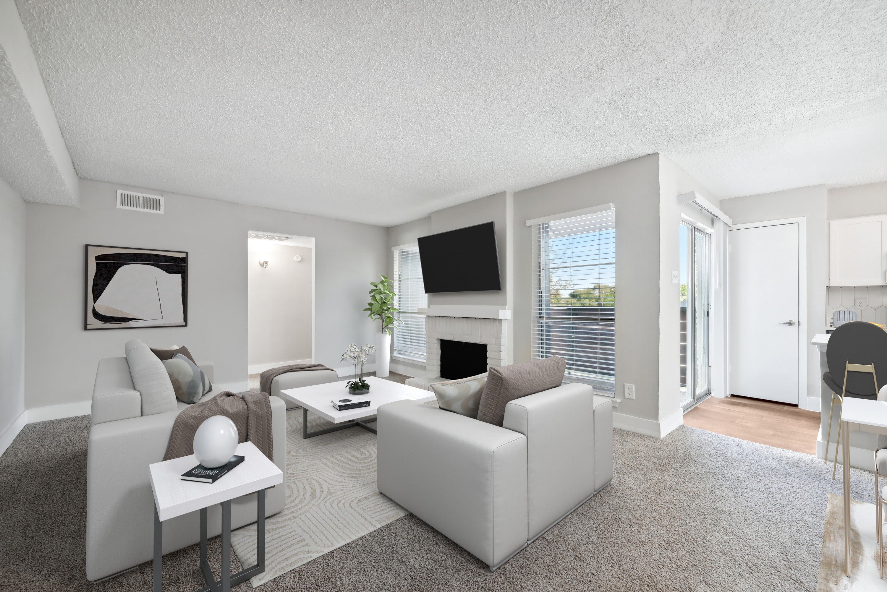 Eastbank Apartments – photo 1 of 41