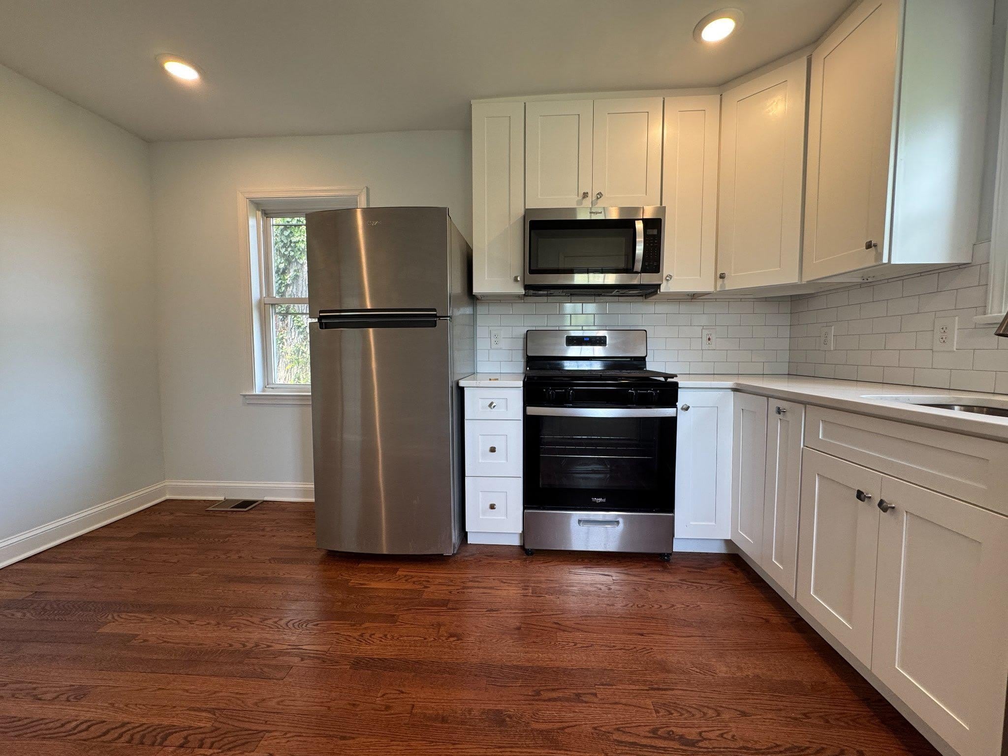 9405 RHODE ISLAND AVE – photo 1