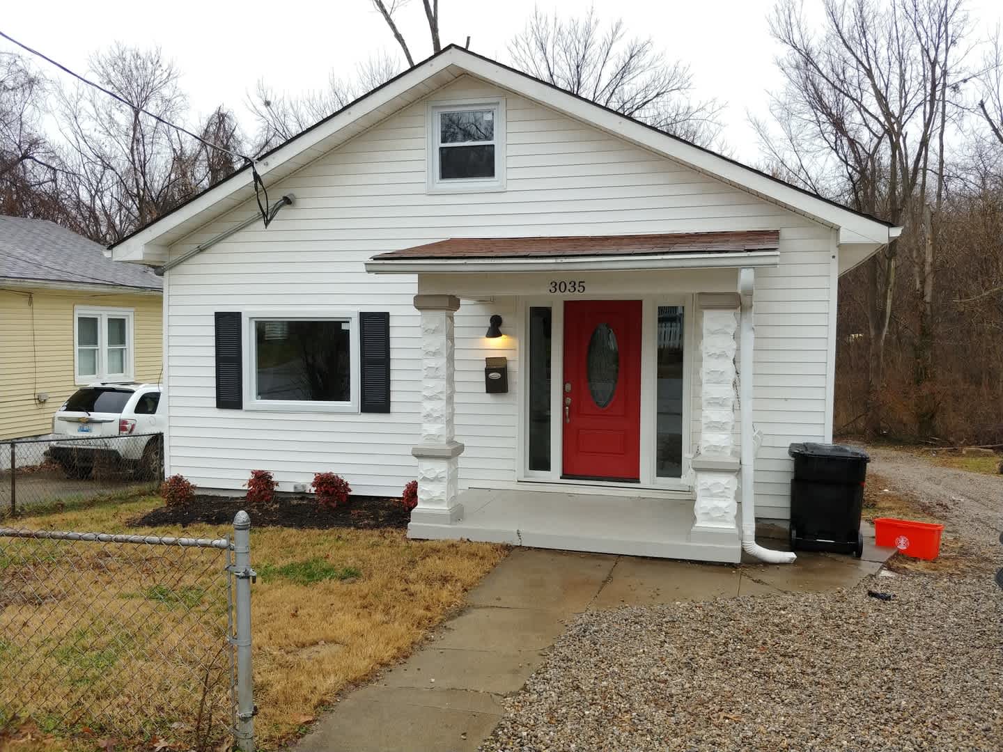 Amazing Newly Renovated Three Bedroom Home off Zorn Avenue – photo 1