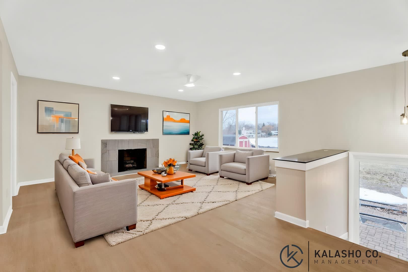 3BD – photo 1 of 41