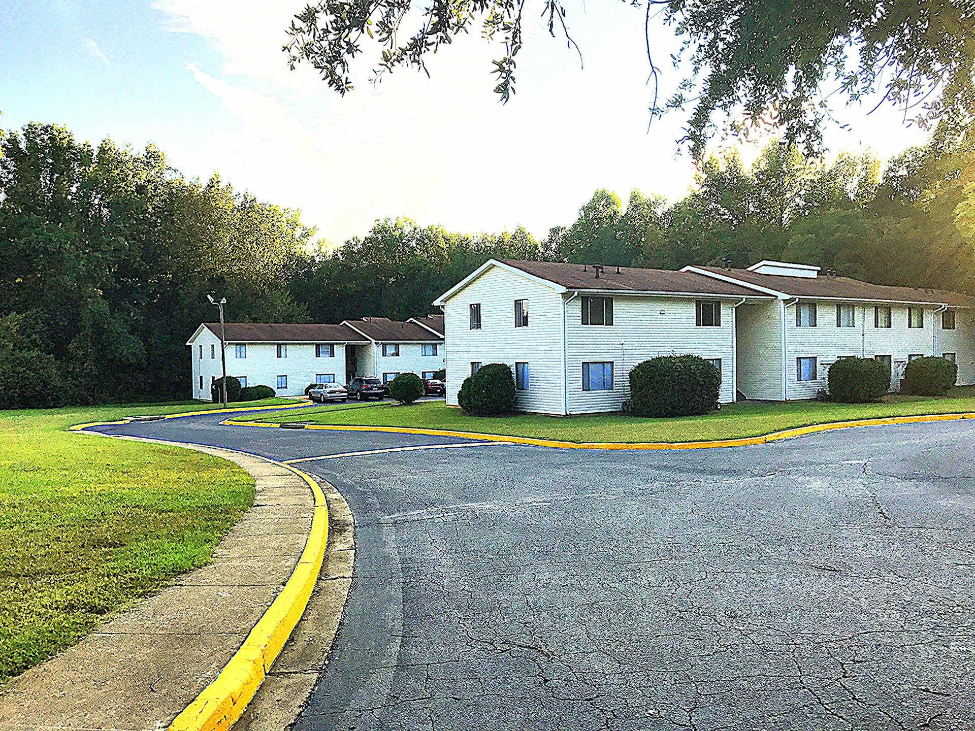 Woodsdale Apartments – photo 1 of 8