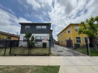 6204 3Rd Ave – photo 1