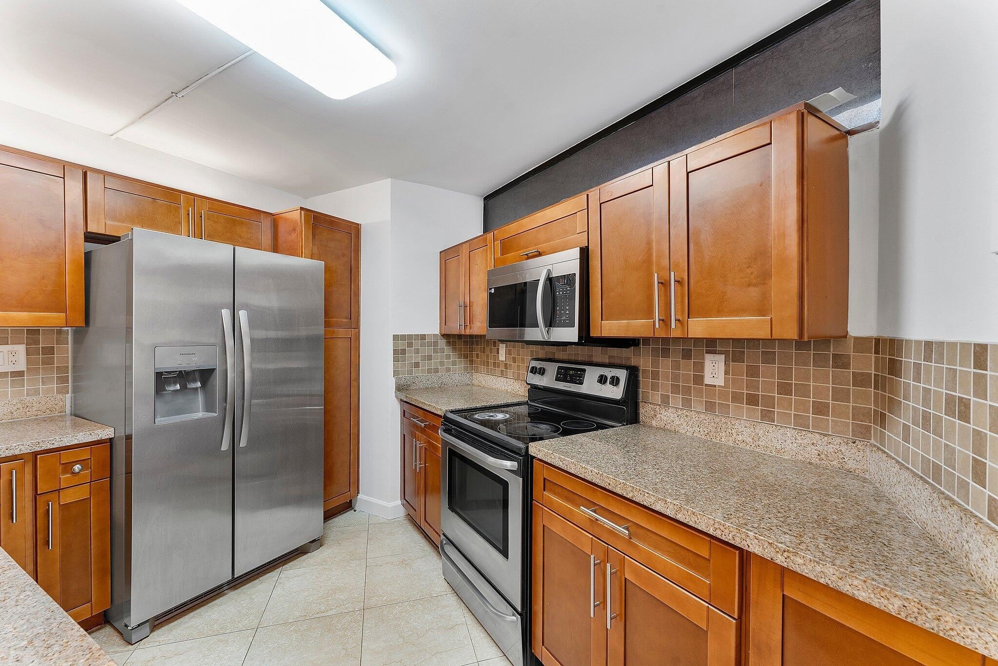 8195 SEVERN Drive – photo 1