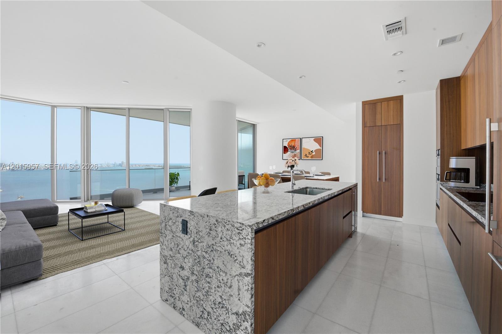 175 Southeast 25th Road – photo 1