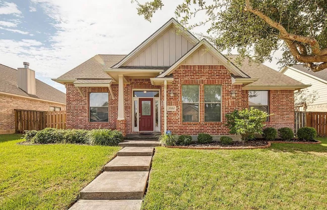 3922 Devrne Drive – photo 1