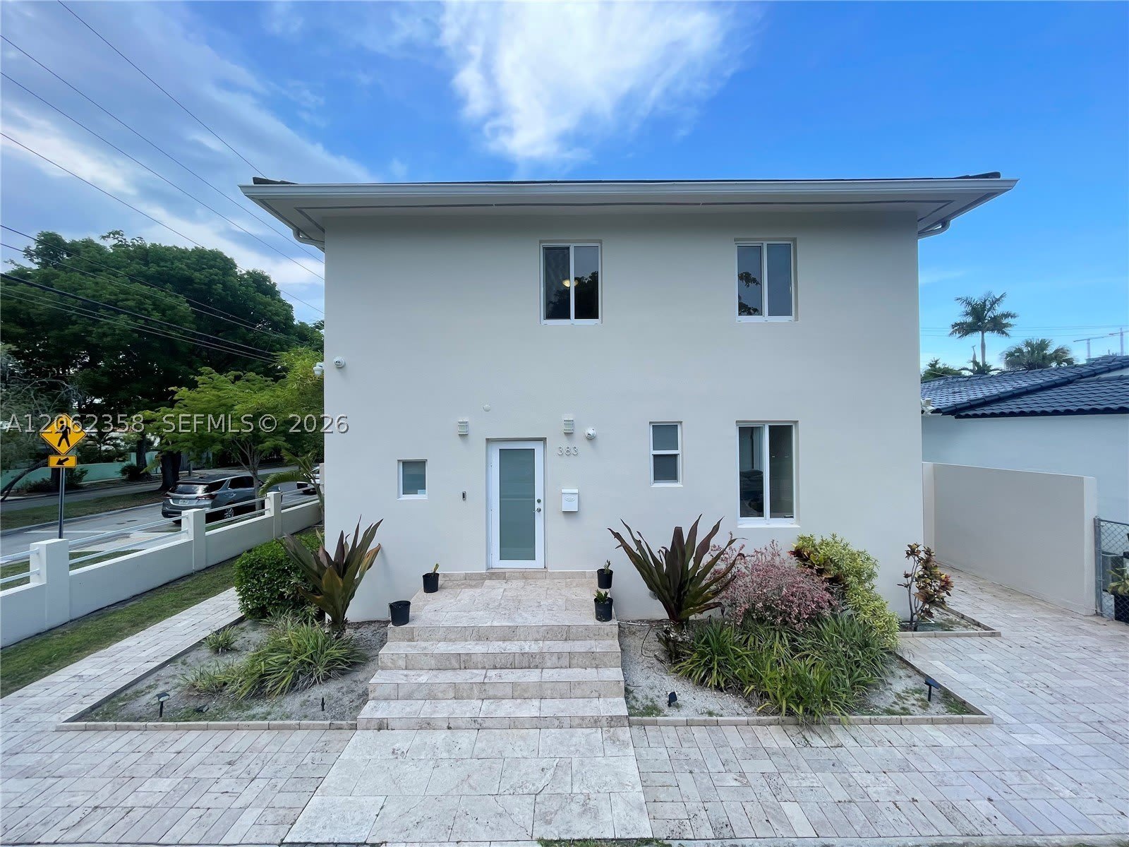 383 Sw 25Th Rd – photo 1