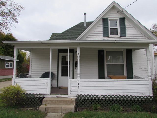 341 W Chamberlin ST. – photo 1 of 8