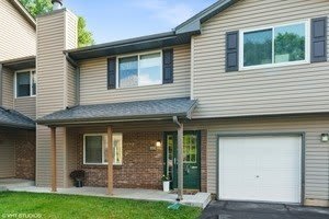 450 Valley Drive – photo 1 of 11