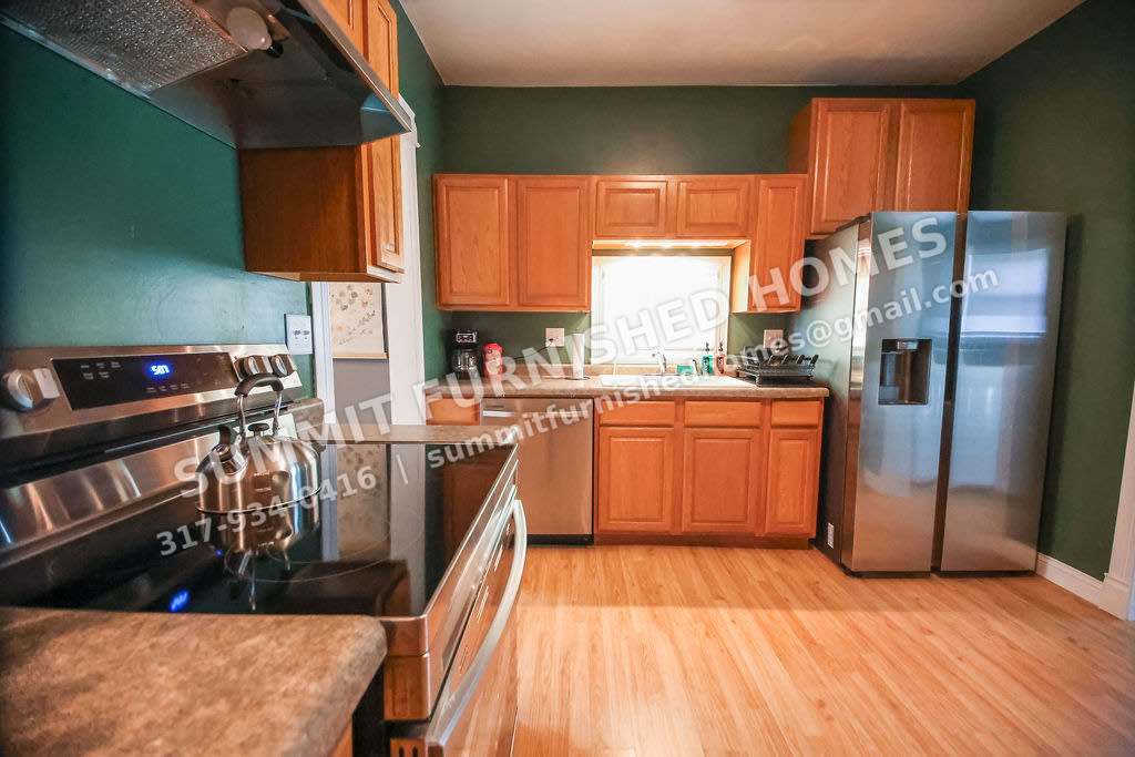510 S Indiana Ave – photo 1 of 40