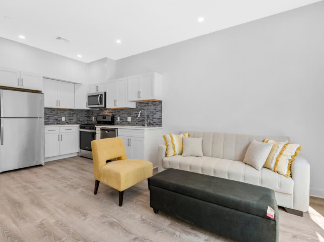302 Broadway – photo 1 of 2