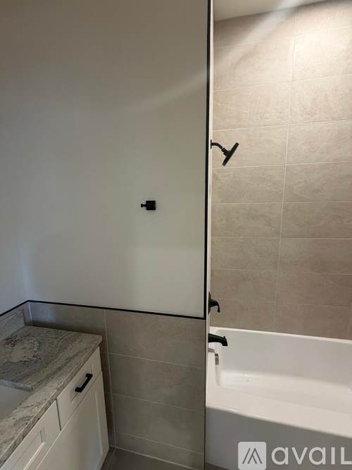 112 Burt Street – photo 1
