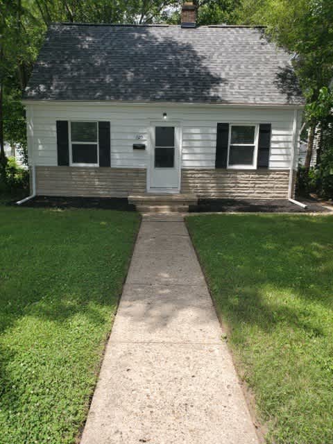 1329 N Meade St – photo 1 of 217