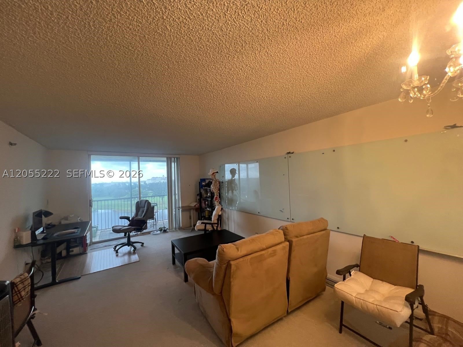 3100 W Rolling Hills Cir – photo 1