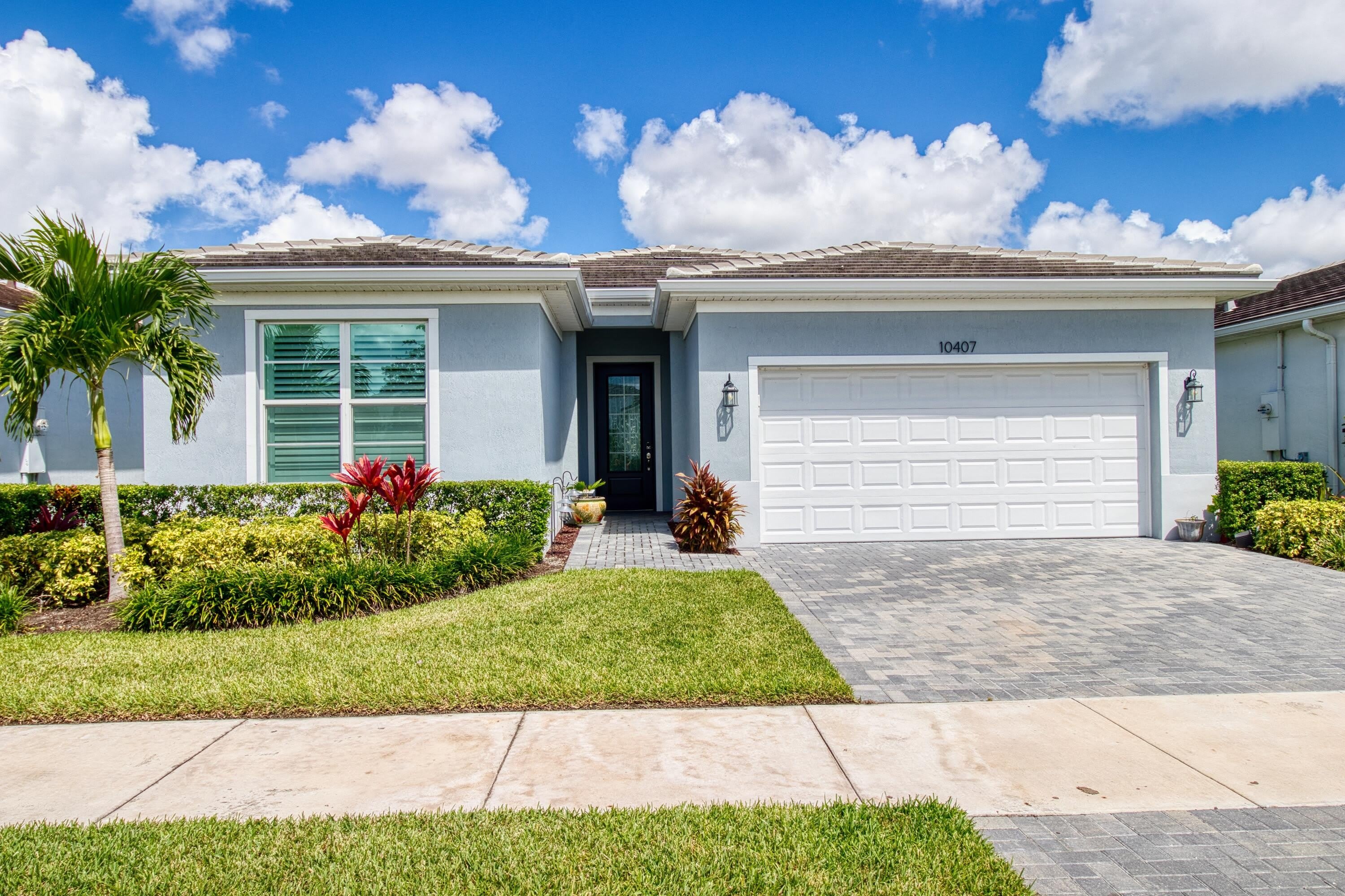 10407 Sw Aquila Way – photo 1