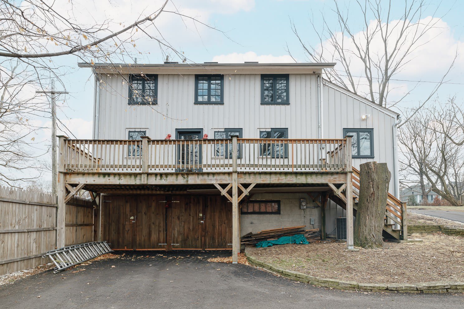 2404 Ridge Avenue – photo 1