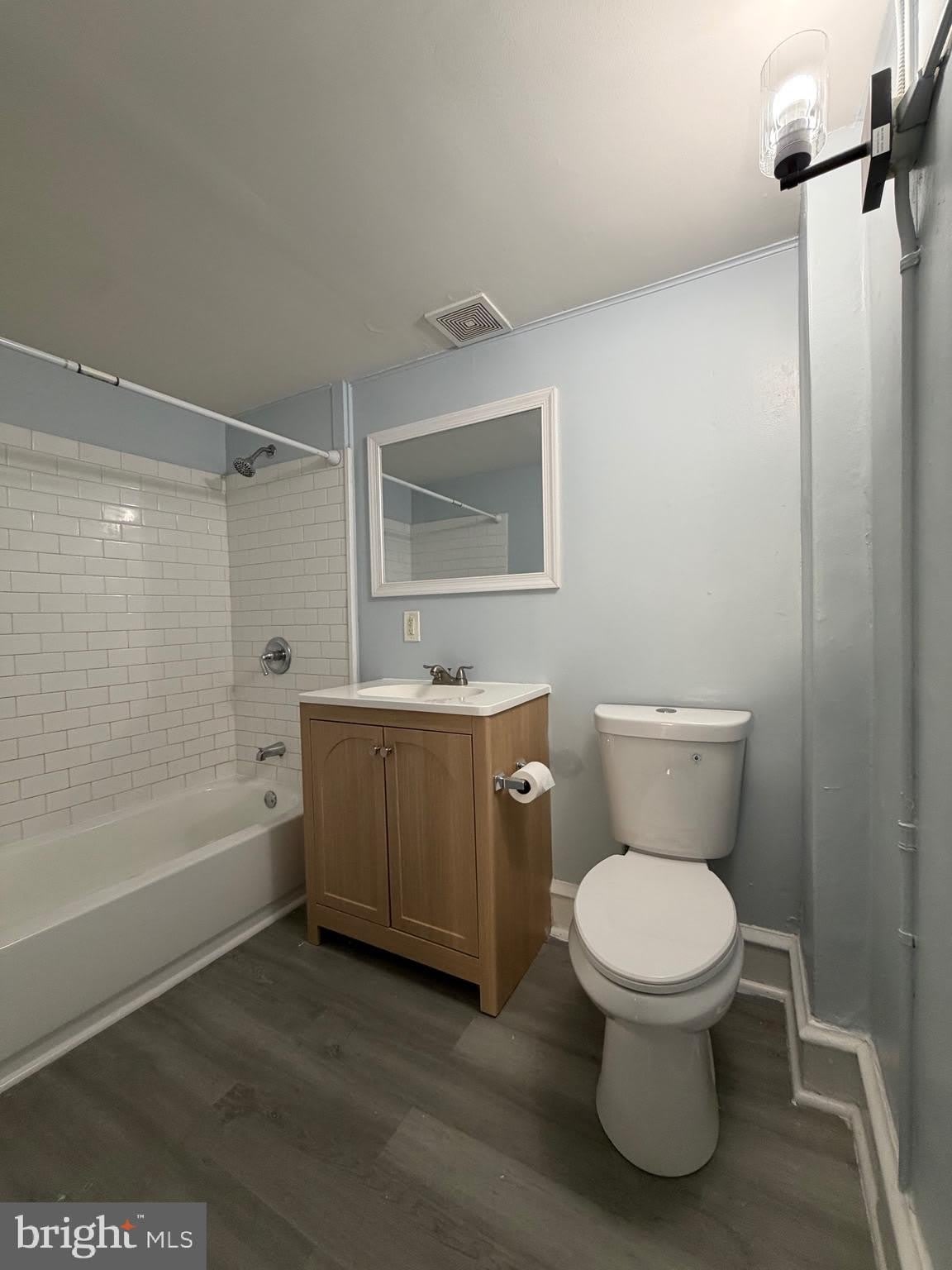671 Long Lane – photo 1
