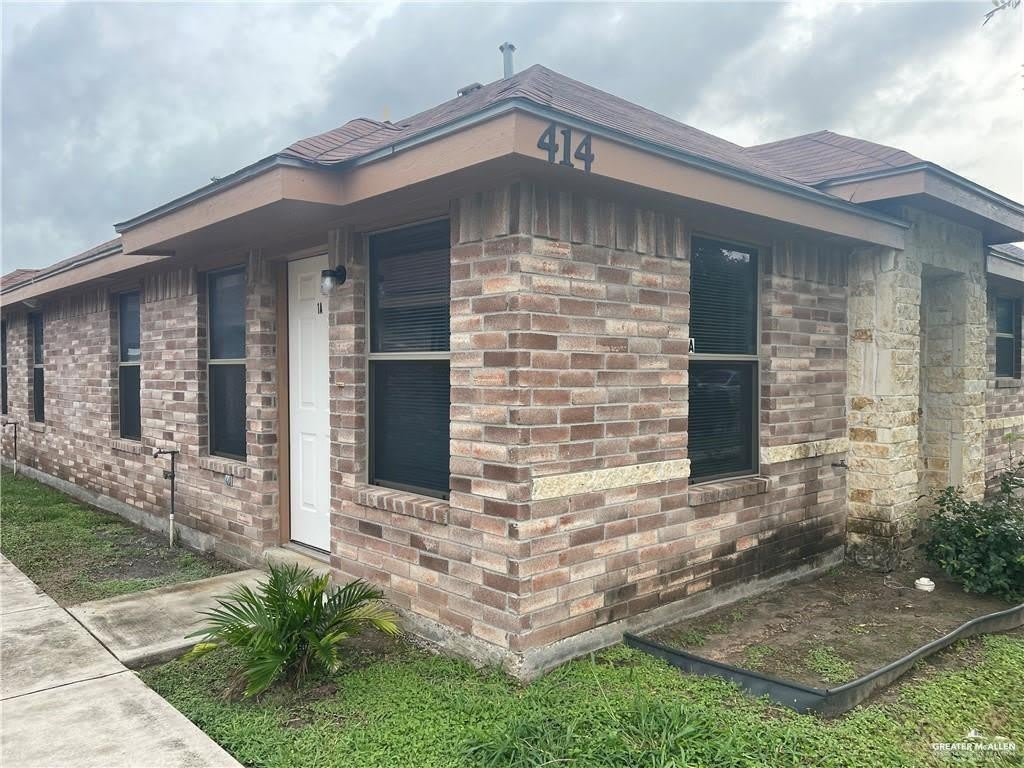 414 Pirul Street – photo 1
