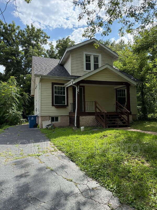 7212 Eunice Avenue – photo 1 of 14