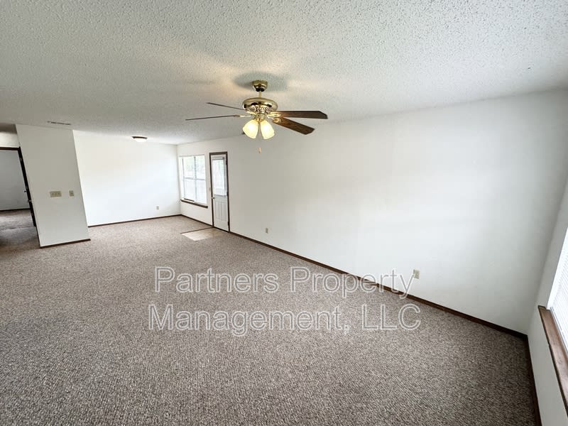 1661 North Dawn Drive – photo 1