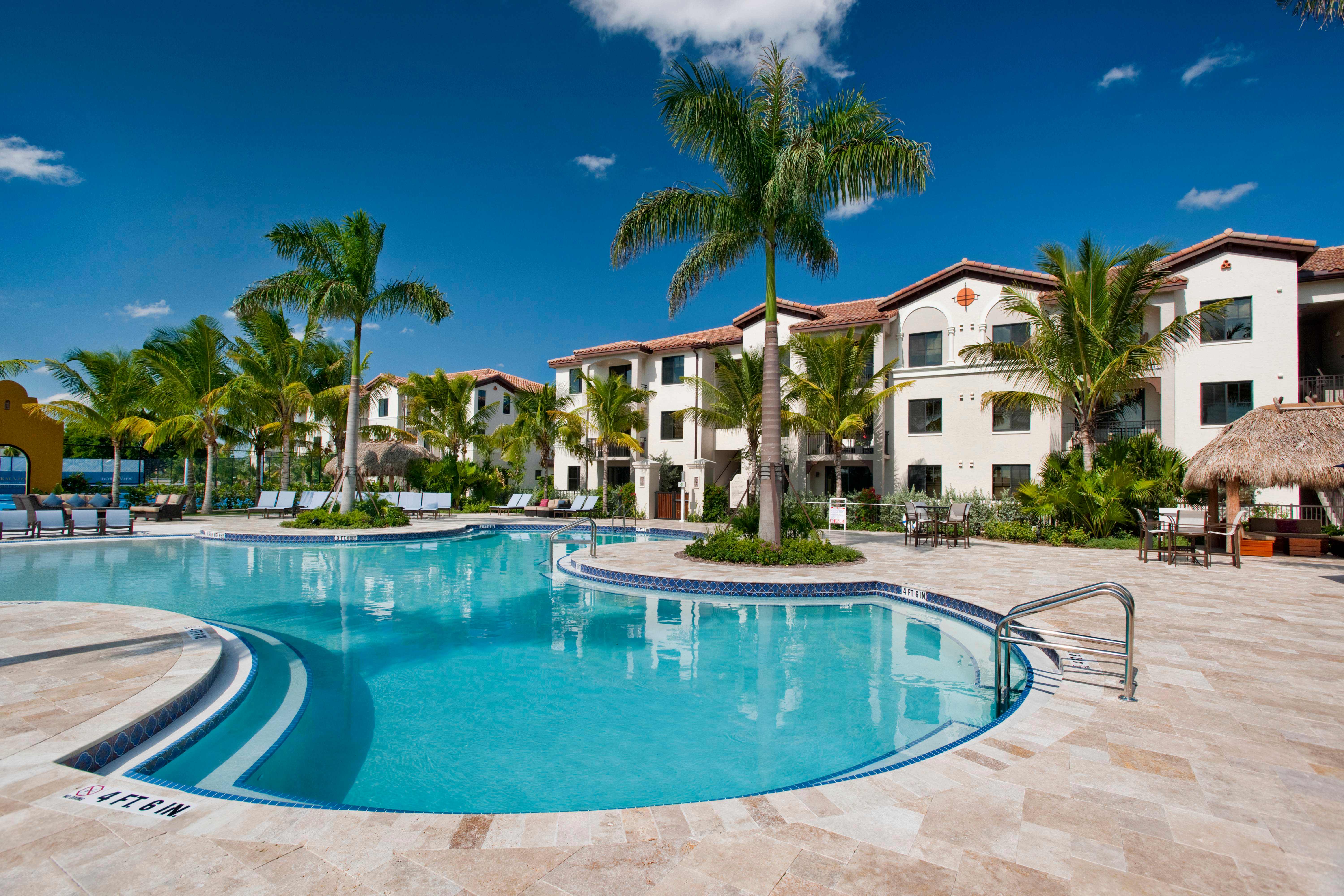 Doral View – photo 1