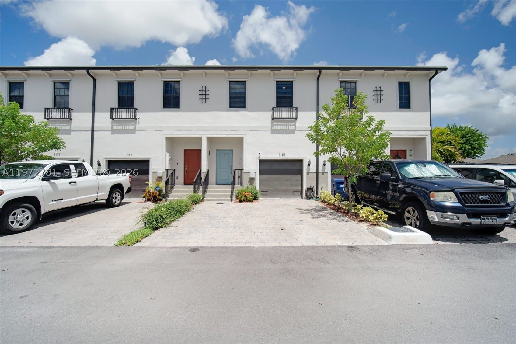 1181 SW 7th Ct – photo 1