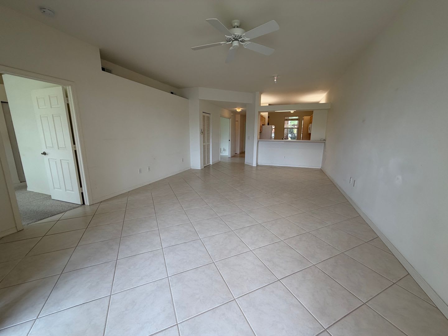 Annual Rental 3 Bed 2 Bath Condo With 1 Car Garage In Sherwood – photo 1