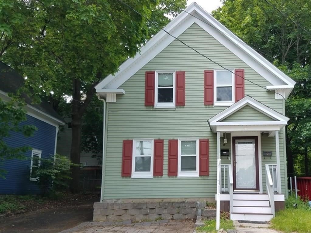 90 Pacific Street – photo 1 of 8