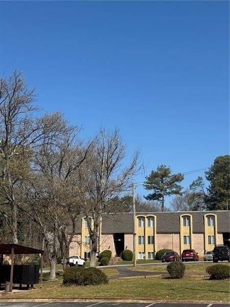 3288 Covington Drive – photo 1 of 15