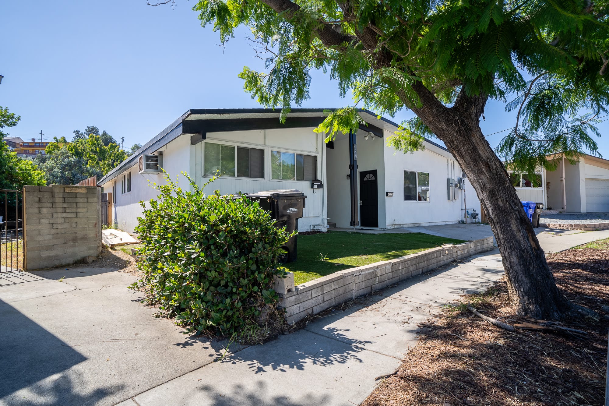 4926 54Th St – photo 1