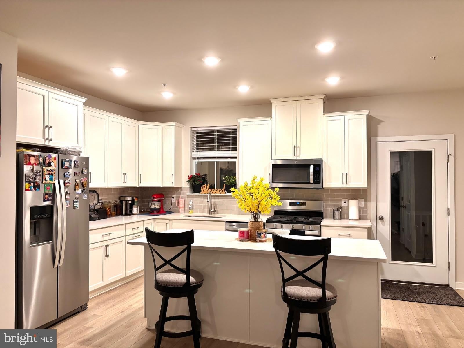 111 FOUR LEAF DR – photo 1