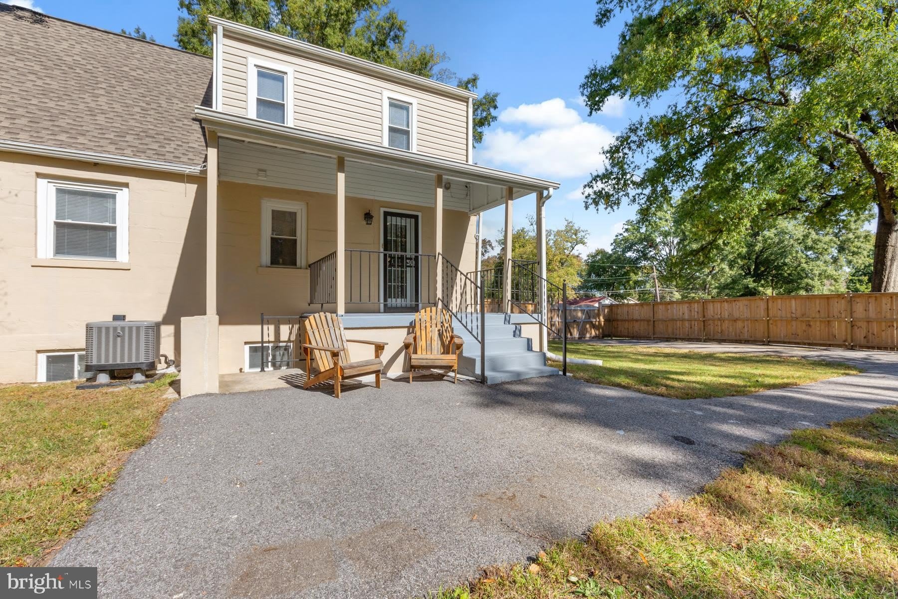 6903 FRIENDSHIP Road – photo 1 of 49