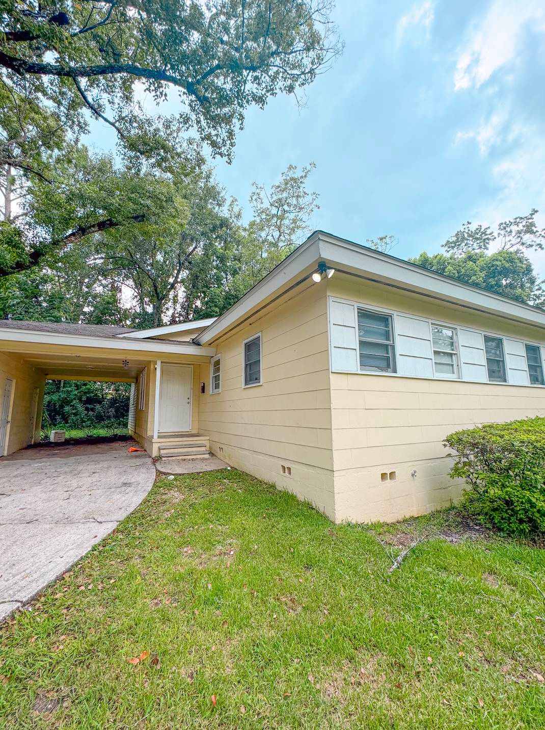 1502 Atkamire Drive – photo 1