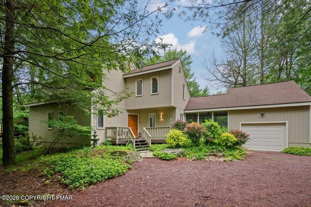 155 Tanglewood Drive – photo 1 of 37